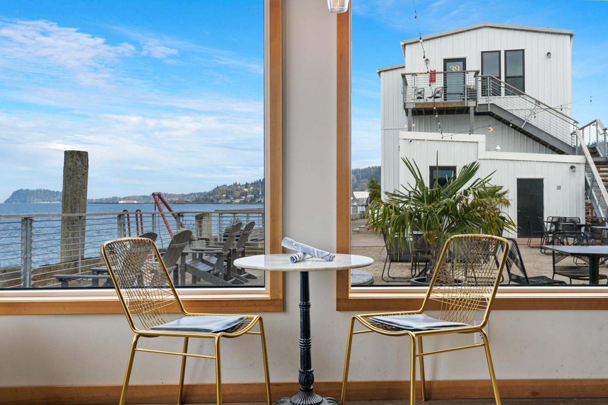 Bowline Hotel Astoria Exteriér fotografie